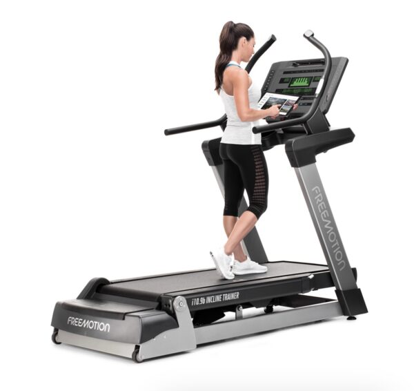 Freemotion i10.9b Incline Trainer - Image 2