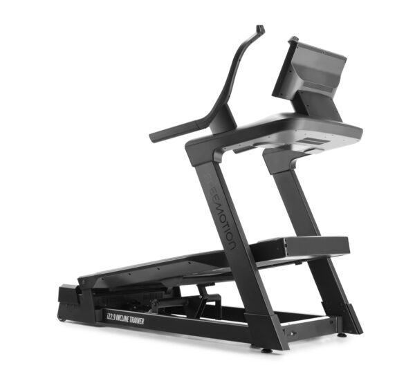 Freemotion i22.9 Incline Trainer - Image 2